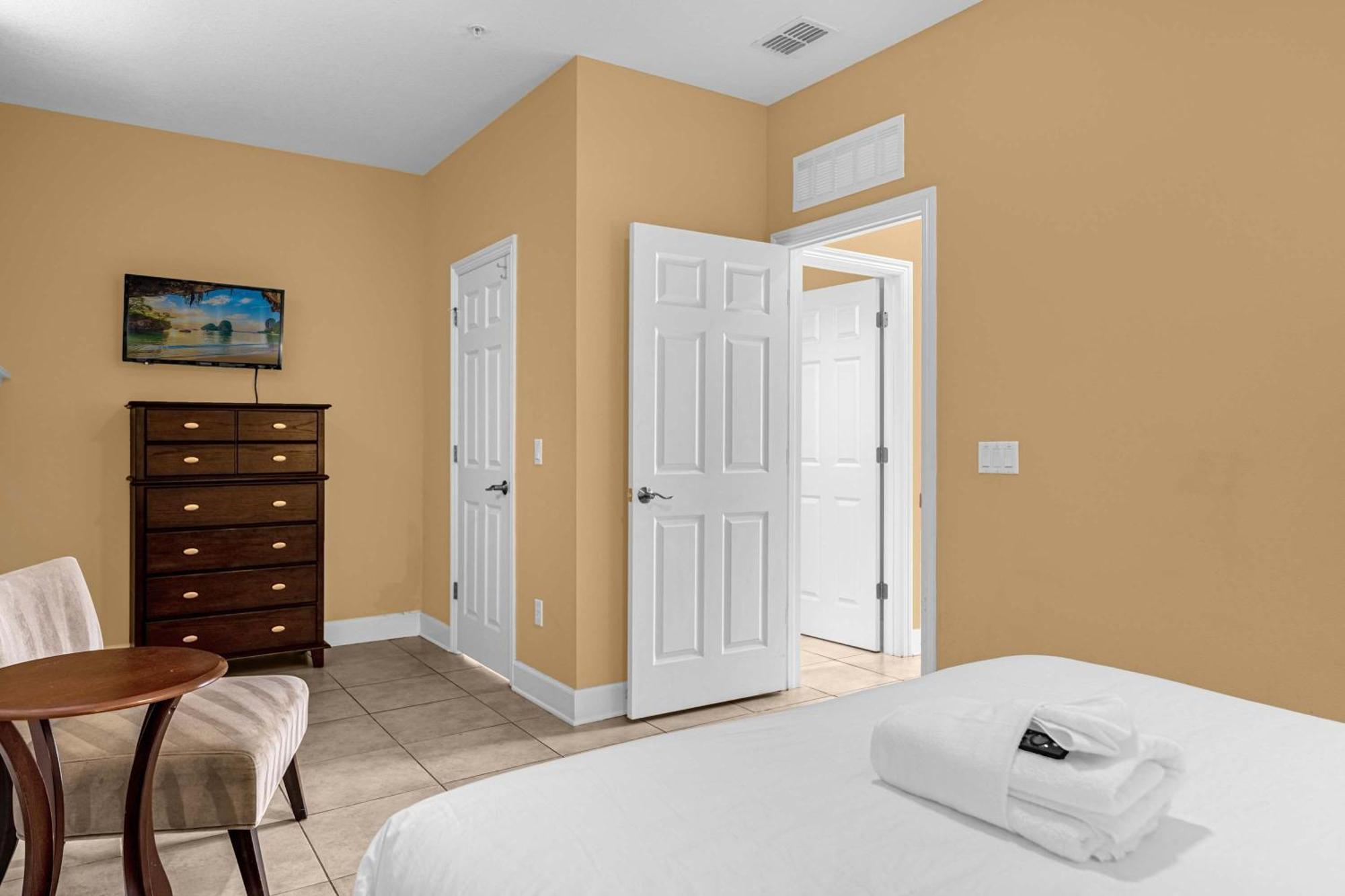 Magical Winter Memories Recent Renovated Townhome オーランド エクステリア 写真